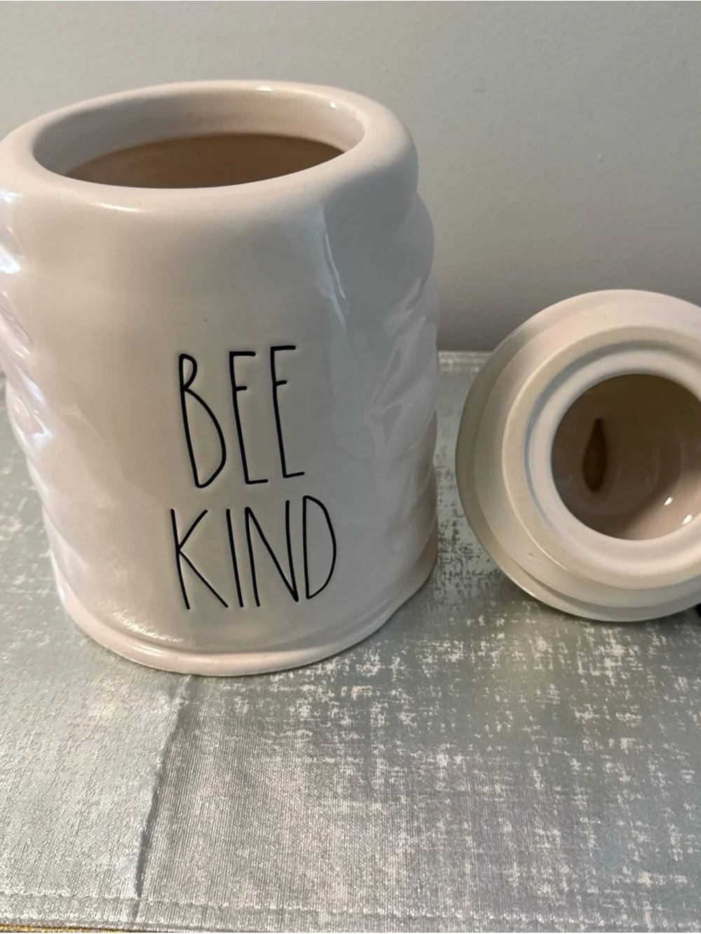 White 'Bee Kind' Ceramic Honey Jar with Bee Accent 10”